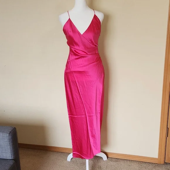 emma silk dress ser.o.ya SER.O.YA BURGUNDY EMMA SILK DRESS TheLuxeLend